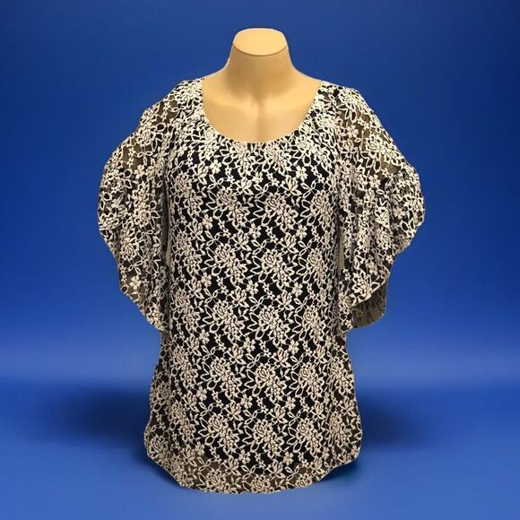 Lilypad XL A-Line Dress Tunic Short Top Black White Lace Overlay Angel Wing SLV - Picture 1 of 12